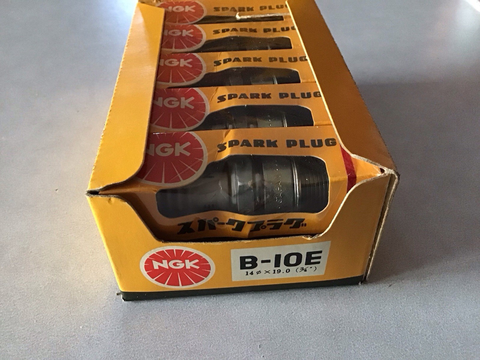 Ngk B-10E spark plugs. Lot of 10 new in box