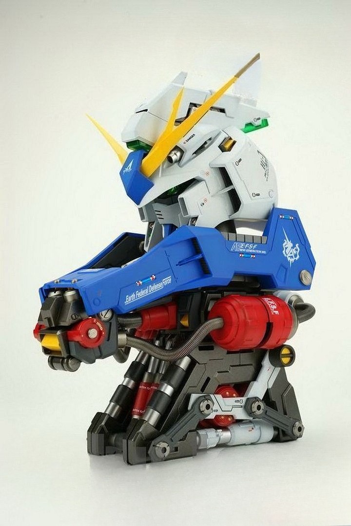 1/35 Scale RX-93-v2 Hi v Nu High Head Bust Full Plastic Model Kit