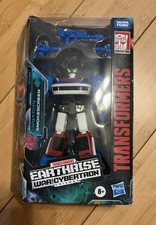 Hasbro Transformers Generations War for Cybertron Earthrise Smokescreen