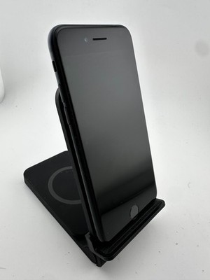 Apple iPhone SE 3nd Gen. - 64GB - Midnight (Unlocked)  Please read