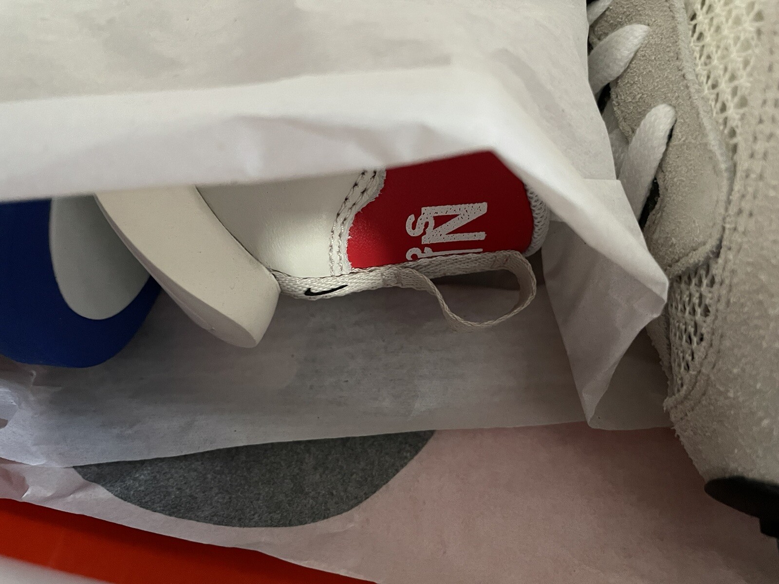 SACAI X NIKE UK 7 Nike VaporWaffle x Sacai Fucsia CV1363 100