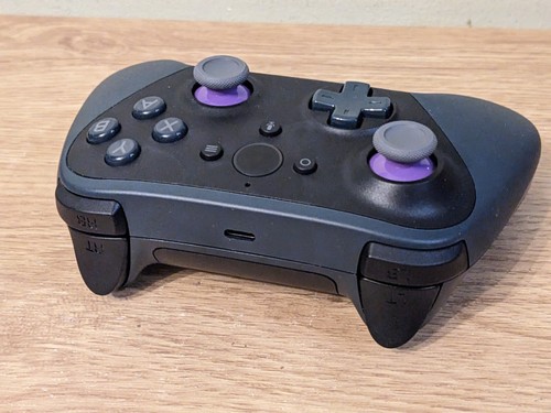 Amazon Luna wireless controller gaming Bluetooth or USB wired black for PC - Picture 8 of 14