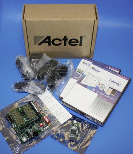 New Actel AGLP-EVAL-KIT IGLOO PLUS Starter Kit