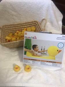 munchkin inflatable duck