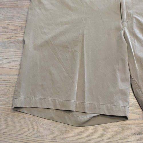 Under Armour UA Beige Bent Grass Golf Shorts Men 40 w/ 9” Inseam 1201015 Stretch - Picture 3 of 17