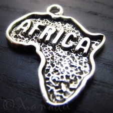 Africa Charms - 24mm Continent Map Silhouette Pendants C8774 - 5, 10, 20PCs