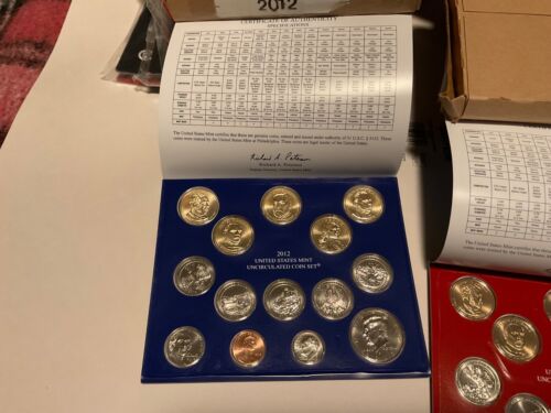 2012 Uncirculated U.S. Mint Set Philadelphia and Denver OGP - Picture 3 of 4