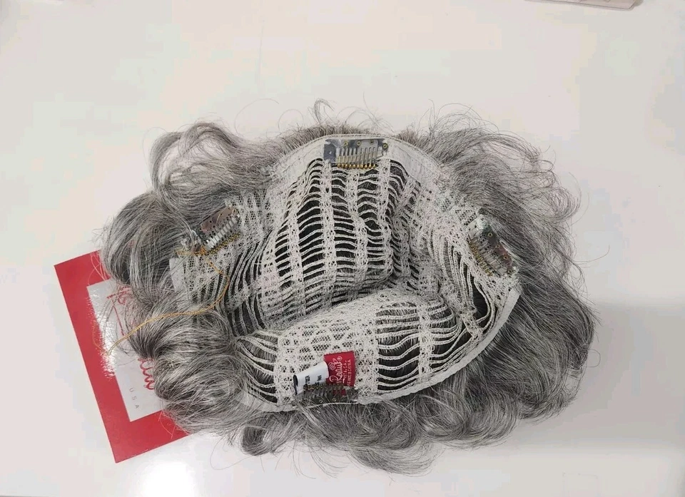 Topper rizado corto Jon Renau 606 PLAYMATE en #51 Foto 4 de 4