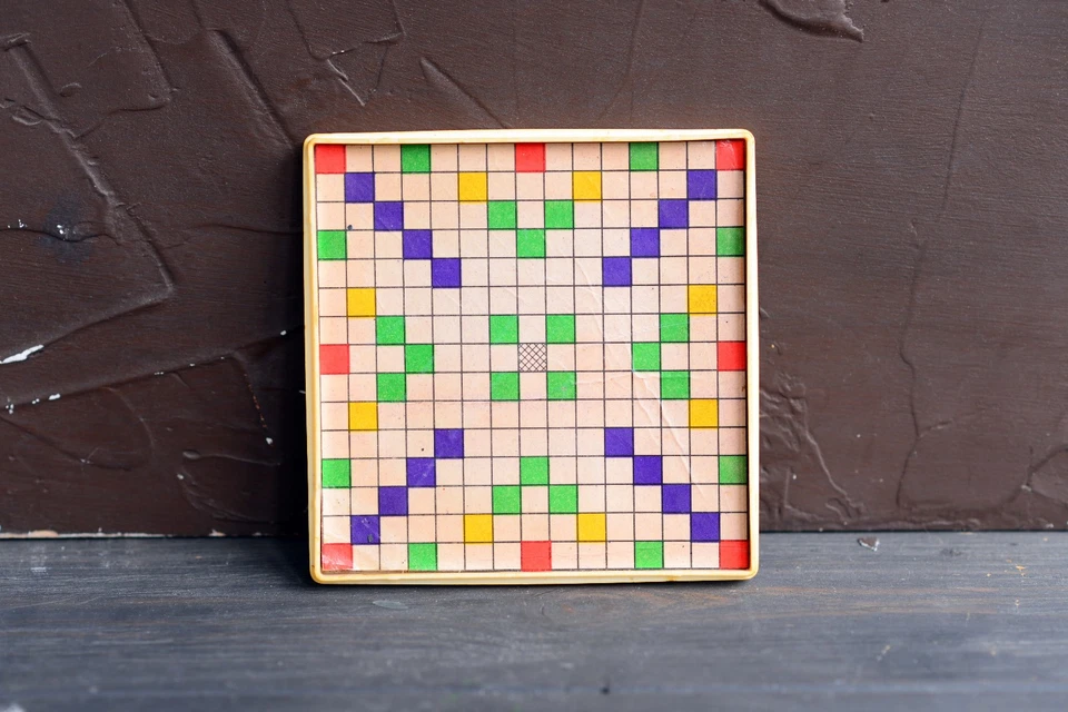 Vintage Soviet travel portable Game "Road Erudite" SCRABBLE Magnetic Board USSR - Image 3 of 4