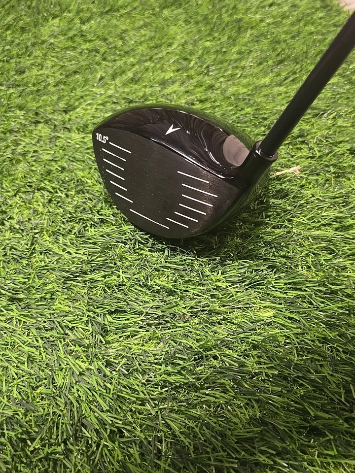 1 Iron Dark Horse Golf Driver 10.5° Graphite 45" Regular-Flex UPC171 - Image 2 of 4