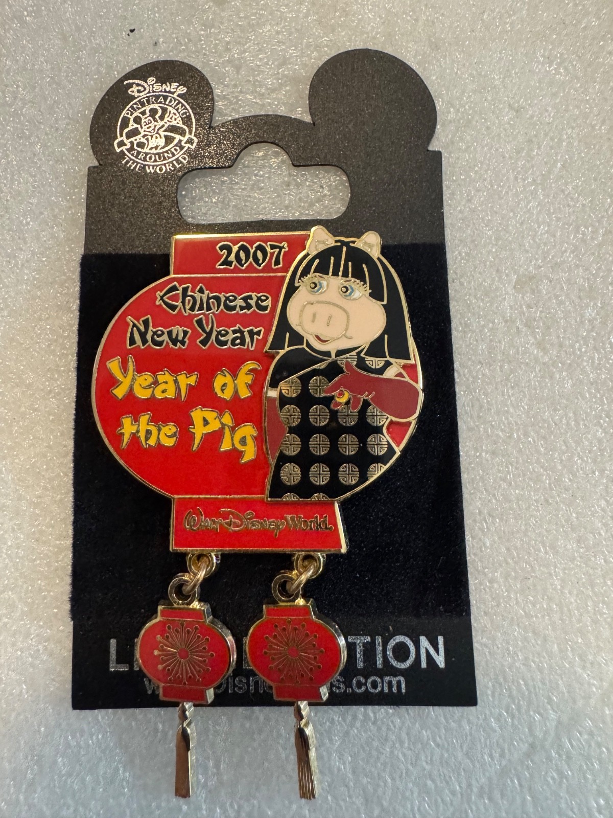 Disney Pin 52535 WDW Chinese New Year 2007 Miss Piggy Year of the Pig LE