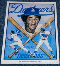 WILLIE DAVIS LOS ANGELES DODGERS SIGNED 31 GAME HITTING STREAK 8.5X11 
