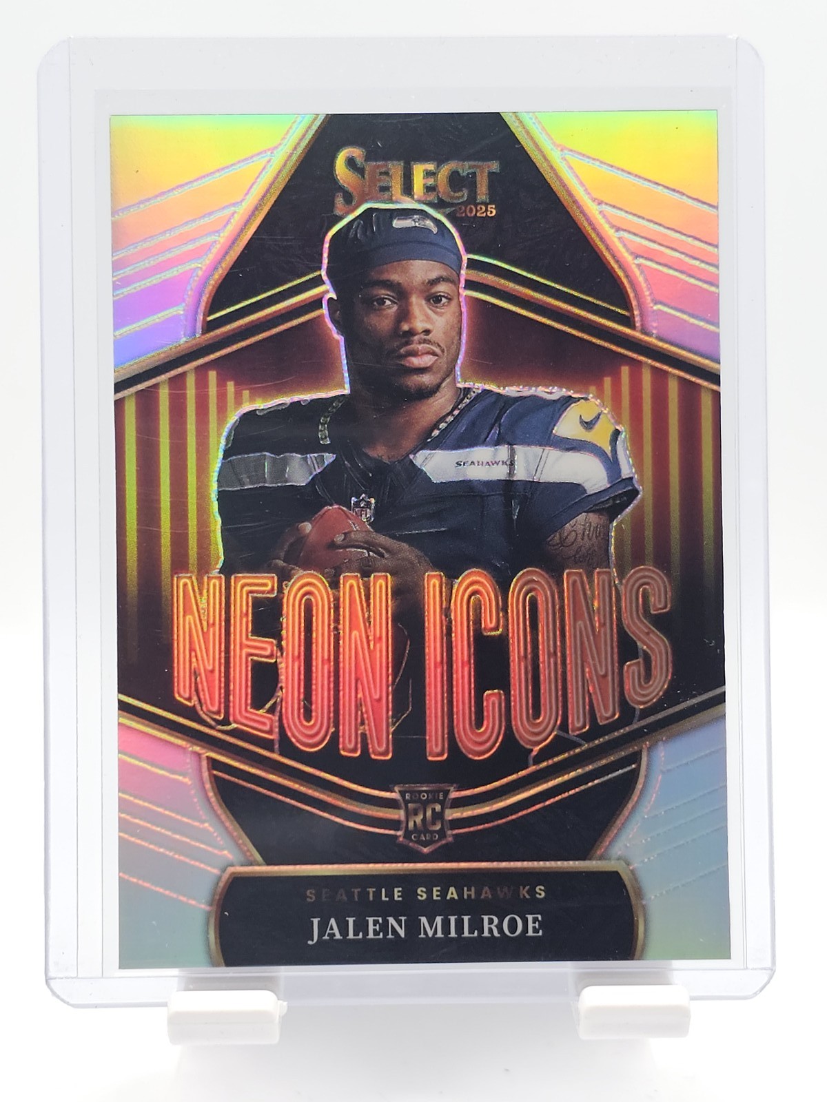 JALEN MILROE 2025 SELECT NEON ICONS SILVER PRIZM ROOKIE #23 SEAHAWKS Q0154