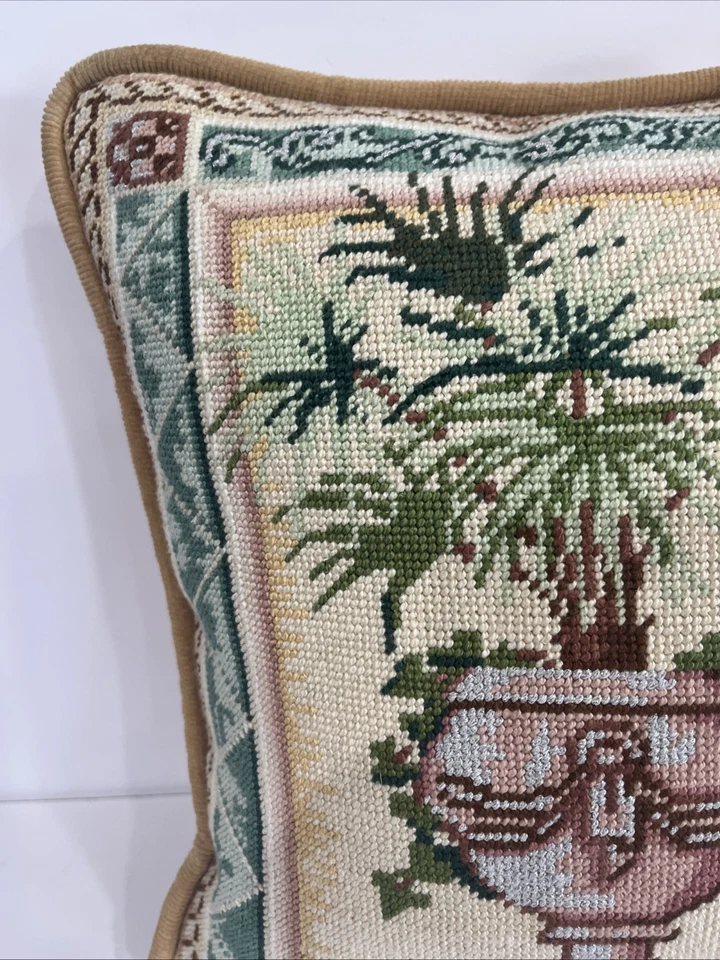 Almohada de punta de aguja Topiaria suave espalda pana 12"X10 vintage de campo francés Foto 3 de 4