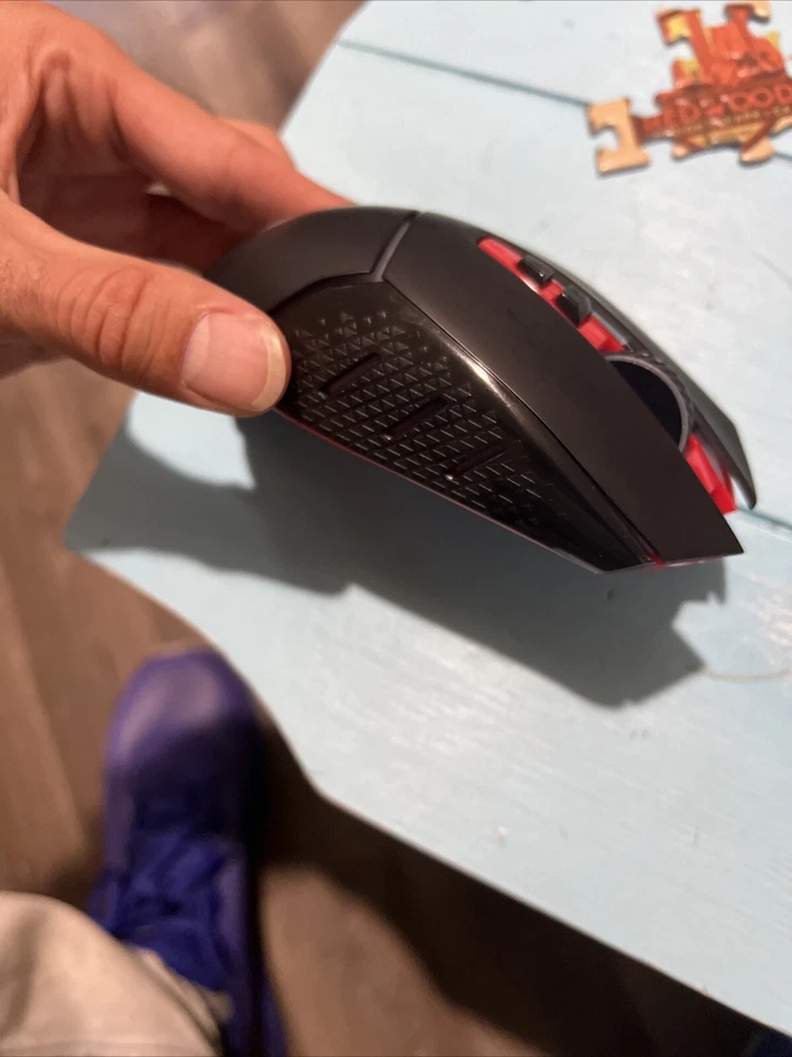 REDRAGON MIRAGE M690 USB Wireless 2.4G Gaming Mouse 4800DPI 8 Buttons Gaming - Image 3 of 4