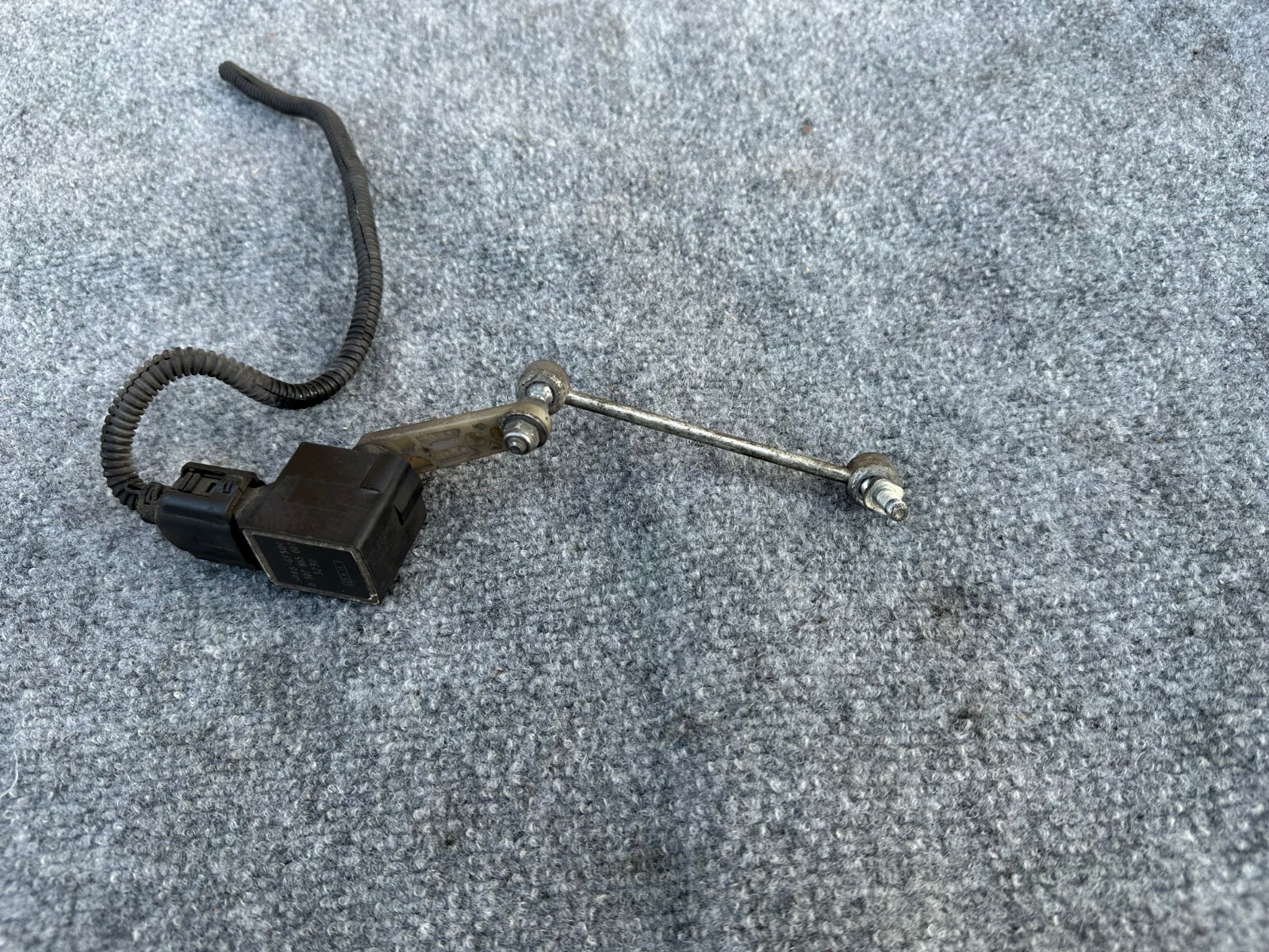SUSPENSION/HEADLIGHT LEVEL SENSOR OEM 09-19 MASERATI QUATTROPORTE GRANTURISMO