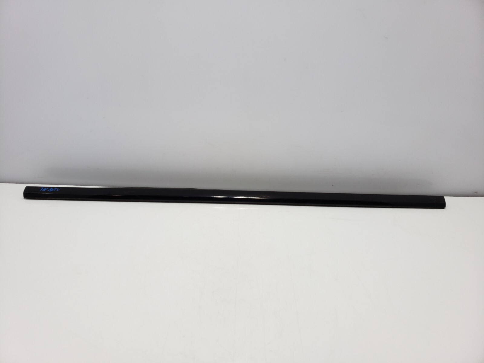 ✅ 2010-2014 OEM Rolls Royce Ghost RR4 Rear Left Driver Door Molding Trim Black