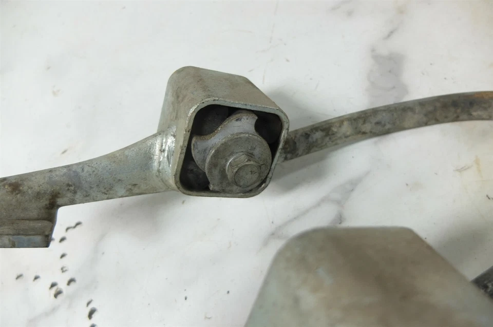 Yamaha Y22 Y 22 YJ1 YJ 1 horquilla delantera amortiguador enlace brazo bucle Foto 3 de 4