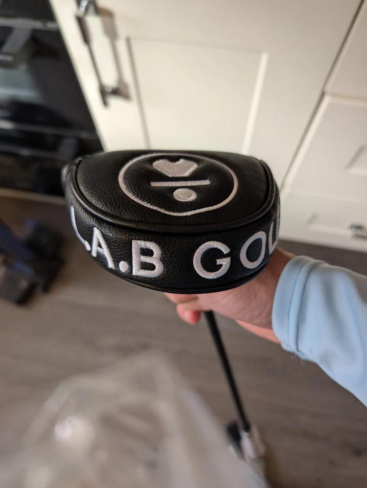 Lab Golf OZ.1i 34inch Right-Handed Black Putter  NEW - Image 4 of 4