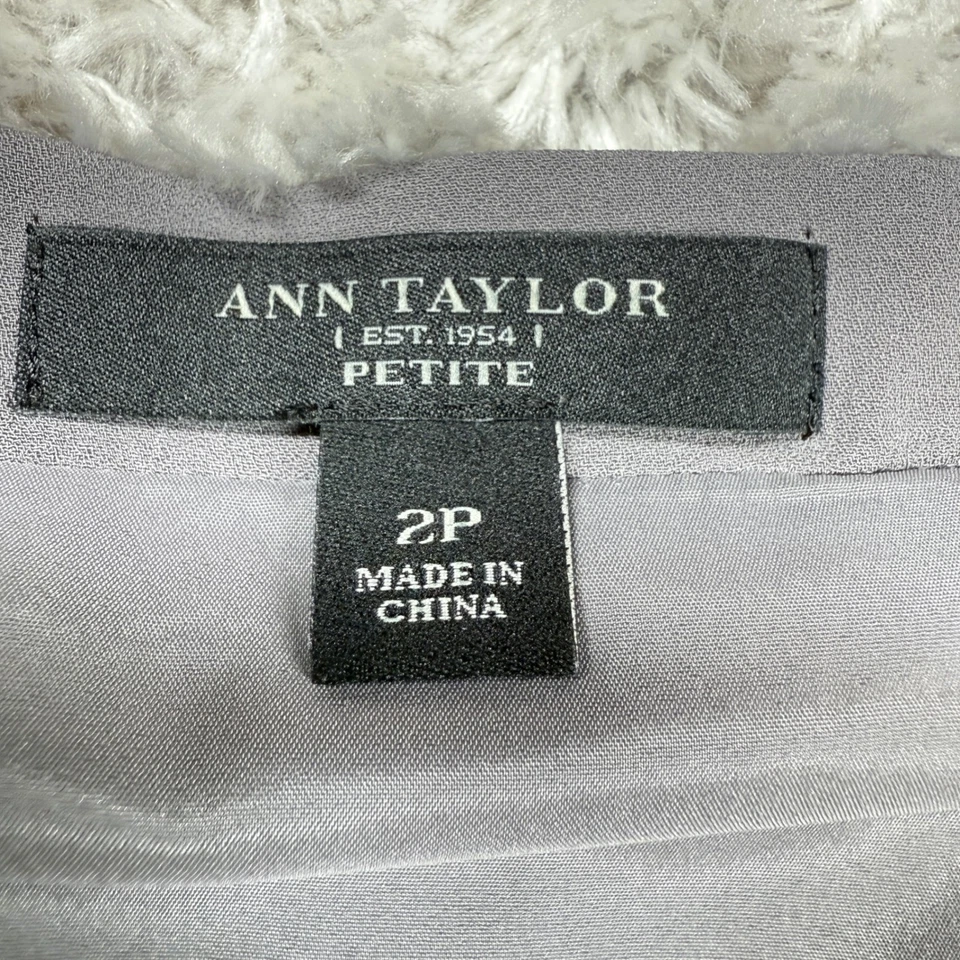 Ann Taylor Skirt 2P Petite Gray 100% Silk Pencil Skirt Career Office Capsule - Image 3 of 4