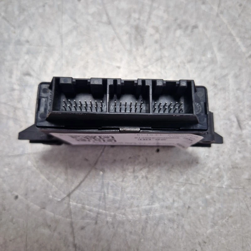 Centralina sensori di parcheggio VW Passat 3C5 Variant 2.0 TDI 2005 3C0919283B - Immagine 2 di 3