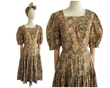 Vintage 70er Jahre rosa und gr&uuml;n Blumen Baumwolle Kleid Stufen voller Rock | UK Gr&ouml;&szlig;e 10