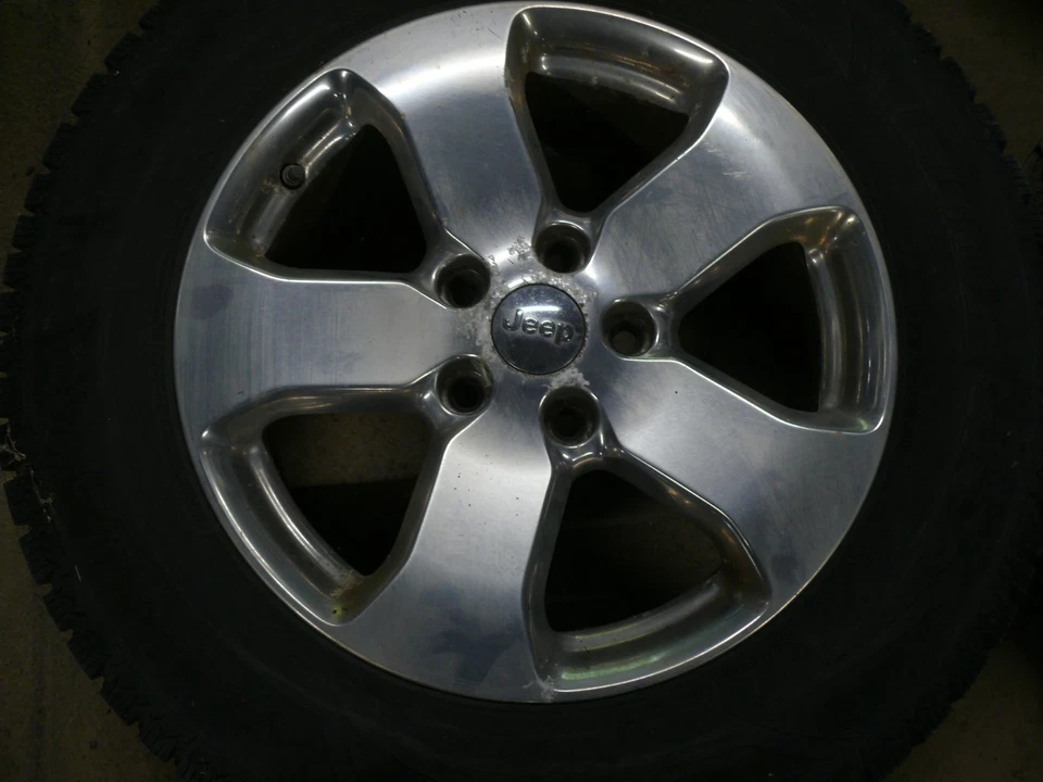 Rad Räder Radsatz Winterreifen 18 Zoll Jeep Grand Cherokee 4 IV WK WK2 2010-2020 - Bild 2 von 4