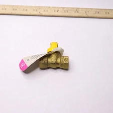 Everbilt 1/2 in. FIP x 1/2 in. FIP Safety Handle Brass Gas Ball Valve