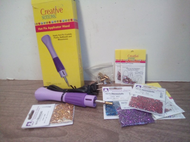 Creative Notions New Hot Fix Applicator Wand with 8 Tips & 10 Packs Rhinestones