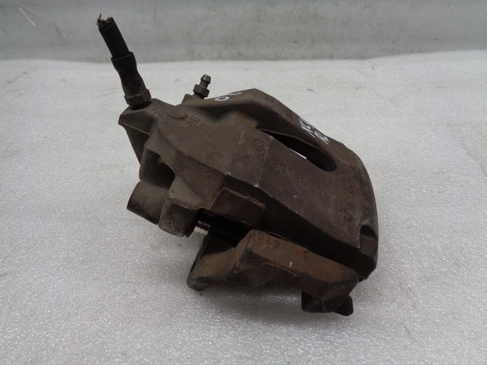 Pinza de freno conductor trasero izquierdo Volvo XC90 2003-2014 AWD 30639523 OEM AK200744 Foto 3 de 4