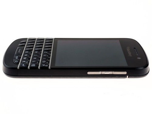 Original BlackBerry Q10 (SQN100-1,-3,-5) Micro-SIM Qwerty Unlocked Mobile Phone - Picture 11 of 22