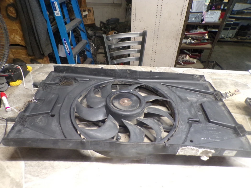 🥇 05-10 COBALT 07-10 PONTIAC G5 PURSUIT 2.2L RADIATOR COOLING FAN MOTOR OEM - Image 4 of 4