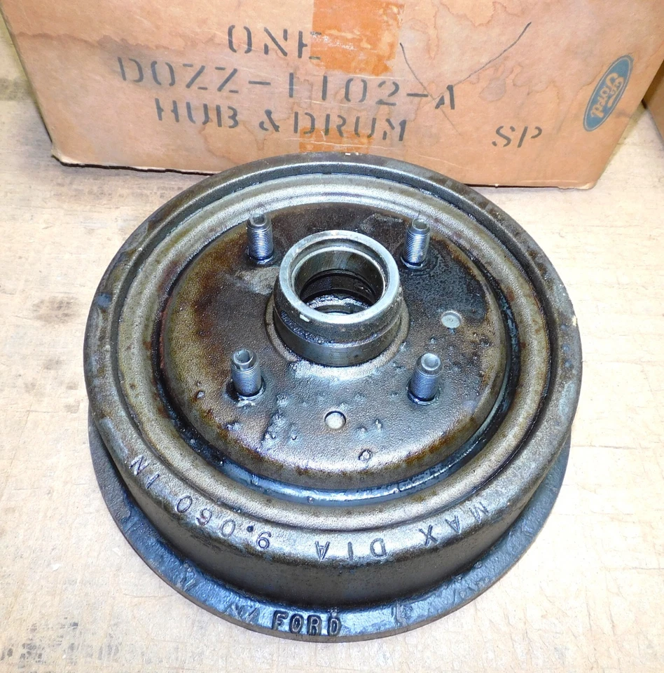 Mustang Falcon Maverick 1971 Comet 1970 nuevo en stock 6 cilindros cubo de rueda delantero 9" tambores de freno Foto 4 de 4