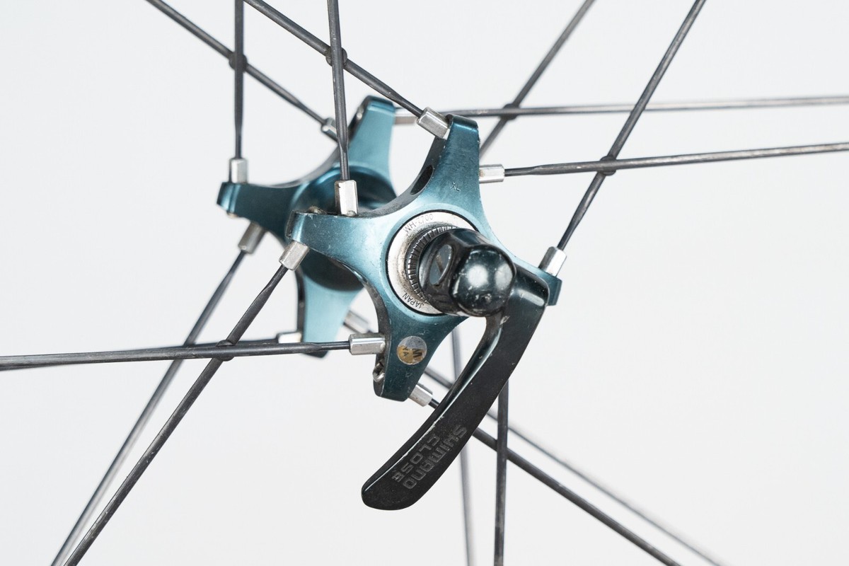 FRONT SHIMANO DURA ACE WH-7700 WHEEL VINTAGE OLD CLINCHER ROAD