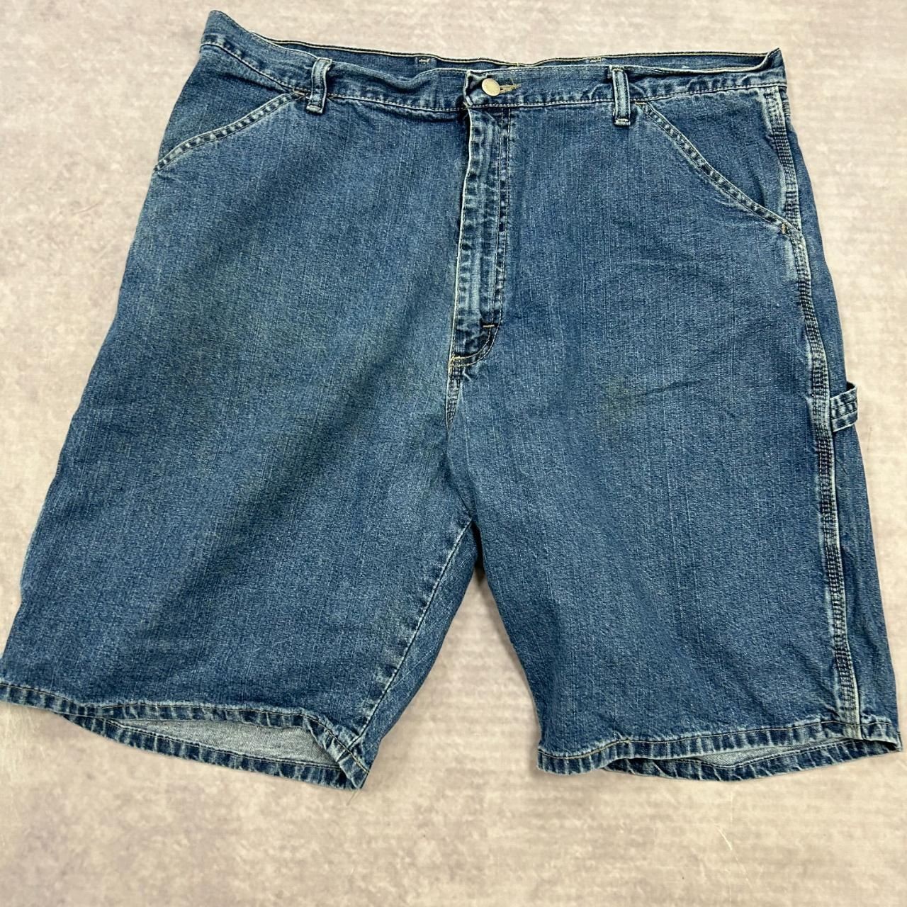 Wrangler Denim Shorts Utility cargo jean shorts / jorts Men's 38 thumbnail 2
