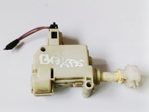 Volkswagen PASSAT B6 2006 Diesel Stellmotor Tankdeckel Tankklappe 77kW UST117736