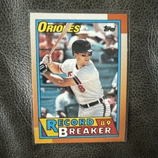 1990 O-Pee-Chee #8 Cal Ripken Baltimore Orioles