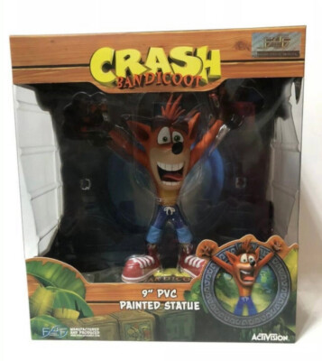 First 4 Figures Crash Bandicoot  9'' PVC Painted Statue NEW