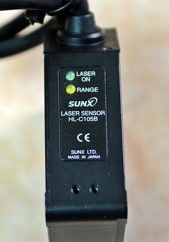 SUNX Laser Wegsensor HL-C105B kostenloser Versand - Bild 2 von 3