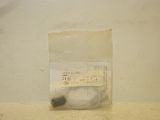 AZBIL CORPORATION HP100-A1-CN03 NEW PHOTOELECTRIC SENSOR HP100A1CN03