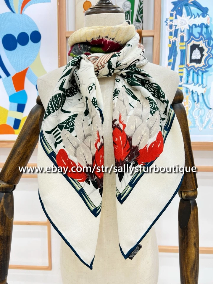 2025 Sallys 70% Cashmere 30% Silk Stole Aztec Print Double Face Scarf Shawl 53" - Image 2 of 4