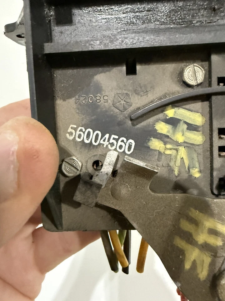 Dodge Dakota 1987-1996 calefacción aire acondicionado control de temperatura panel climático OEM 56004560 Foto 4 de 4