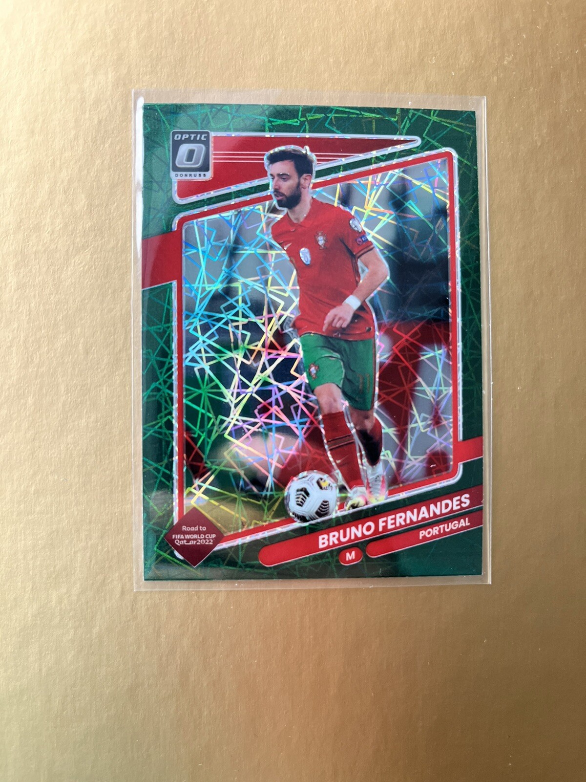 2021-22 Panini Donruss Soccer Bruno Fernandes Green Velocity Optic Portugal #118