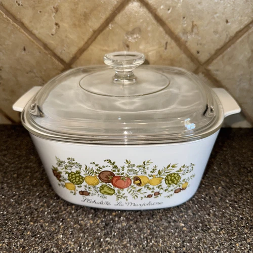 Vtg Corning Ware. L'Echalote La Marjolaine 3 Quart Spice of Life w/pyrex Lid