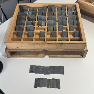 181 Piece Gorton Engraving Letter Brass Pantograph Moderne Cursive Sunk V-Groove