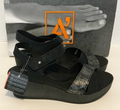 Arcopedico Women's Black Harley Wedge Sandal Size 11-11.5 US Arch Support Shoes