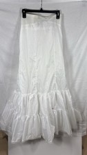 David’s Bridal White Mermaid Style Wedding Gown Petticoat Slip 10 Style 550