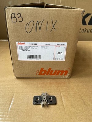 500 Stück Blum Clip top Kreuzmontageplatte 3 mm Distanz, onyxschwarz