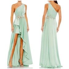 Mac Duggal NWT Embellished One Shoulder Asymmetrical Gown Sage Green Size 2