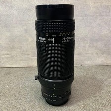 M070 Nikon AF NIKKOR 75-300mm F4.5-5.6 Telephoto Zoom Lens